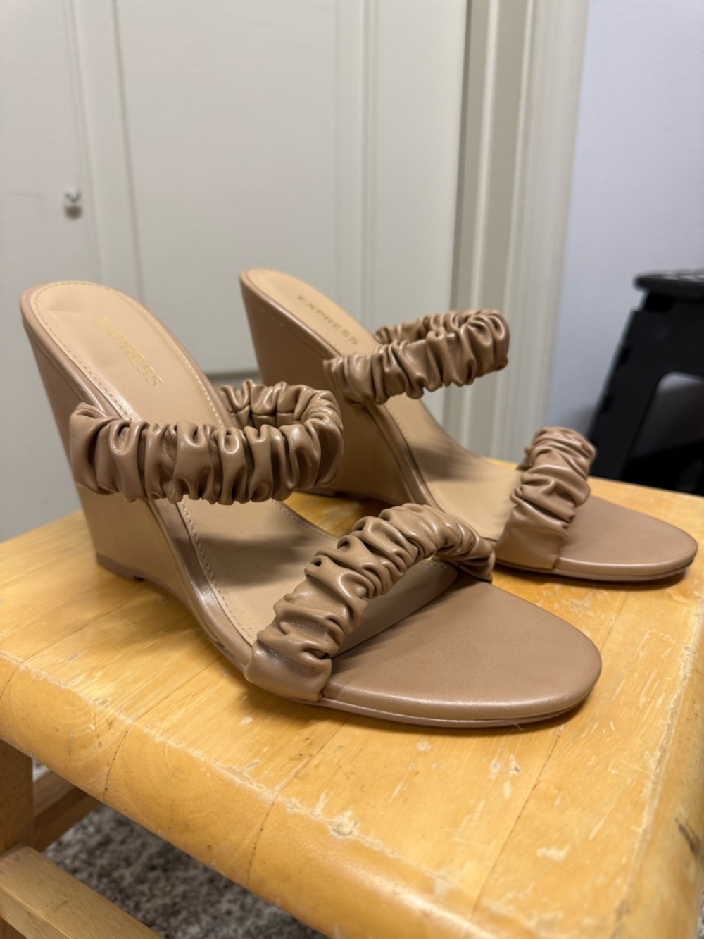 Express Wedge Sandal Tan Double-Strap